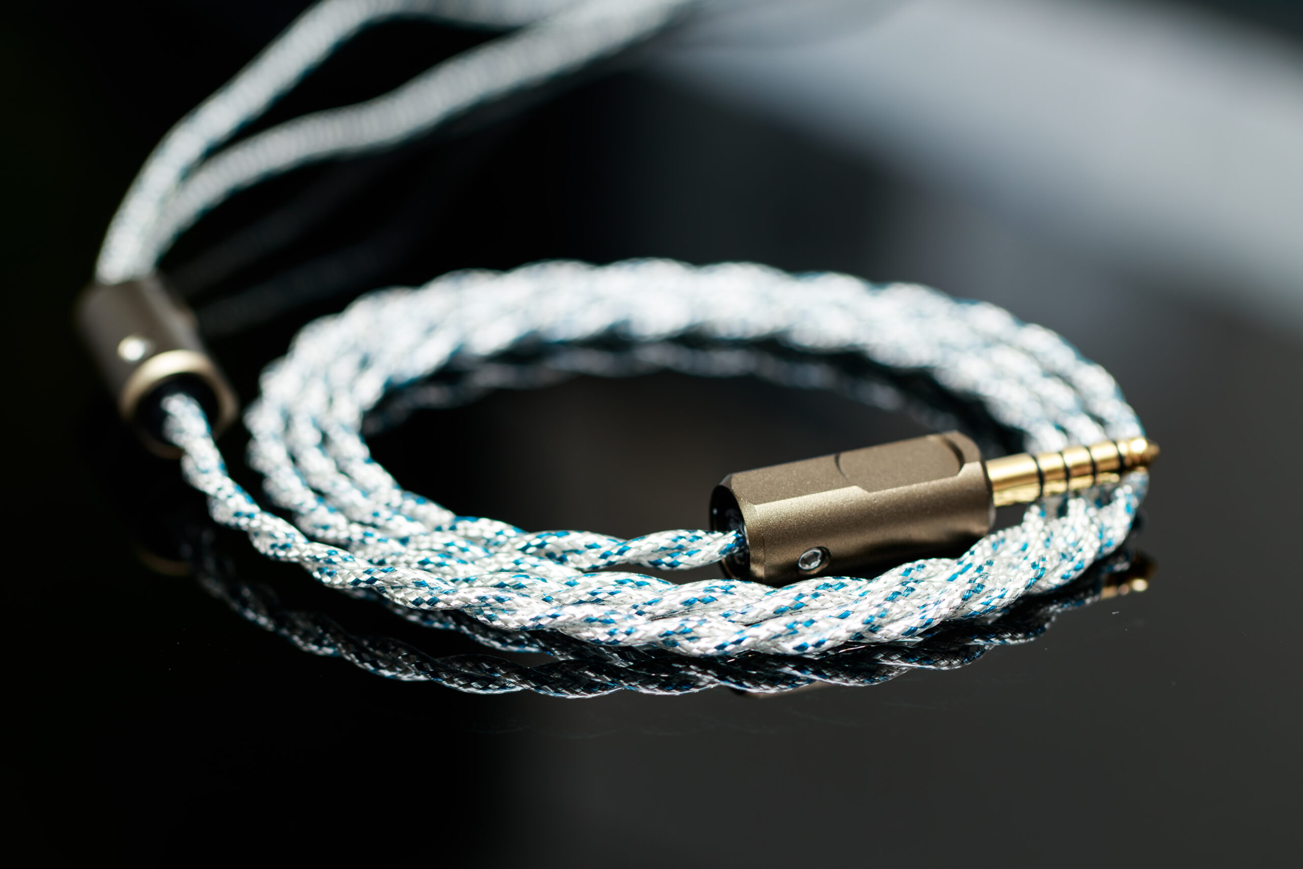 Absolute Zero S silver blue braided SPC upgrade cable with 4.4 mm plug